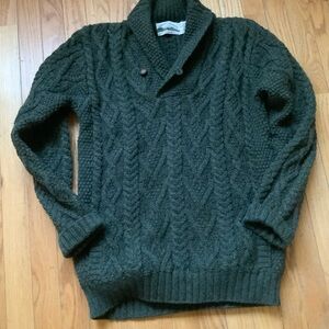 ARAN CRAFTS IRELAND CABLE KNIT PULLOVER SWEATER SEE MEASUREMENTS